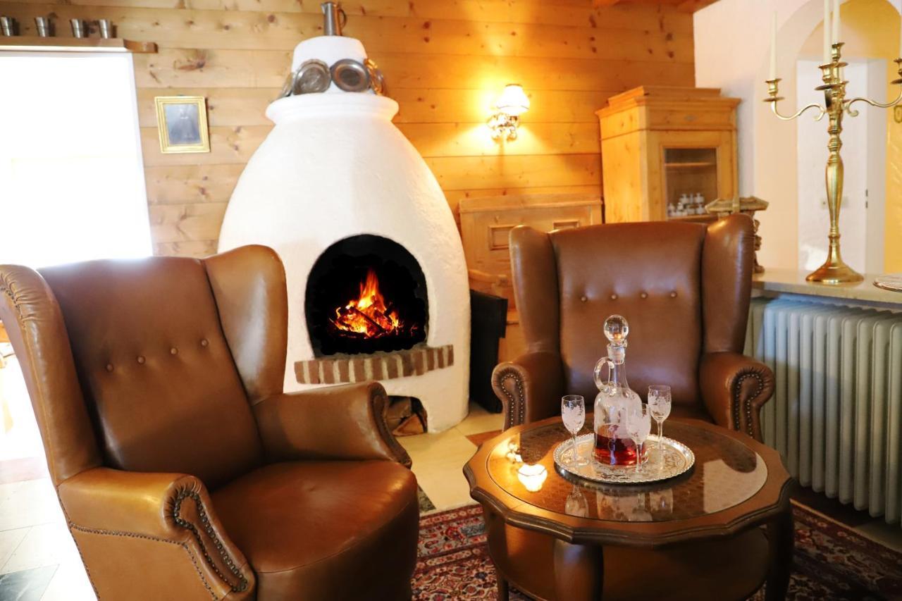 Hotel Effland Mit Innenpool Und Sauna 1 Stunde Zur Privatnutzung Pro Tag Байрішцель Екстер'єр фото