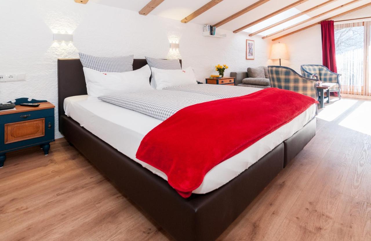 Hotel Effland Mit Innenpool Und Sauna 1 Stunde Zur Privatnutzung Pro Tag Байрішцель Екстер'єр фото